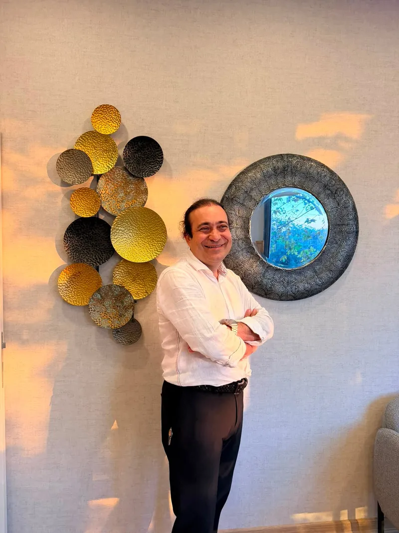 Kerim Çıkım klinikte